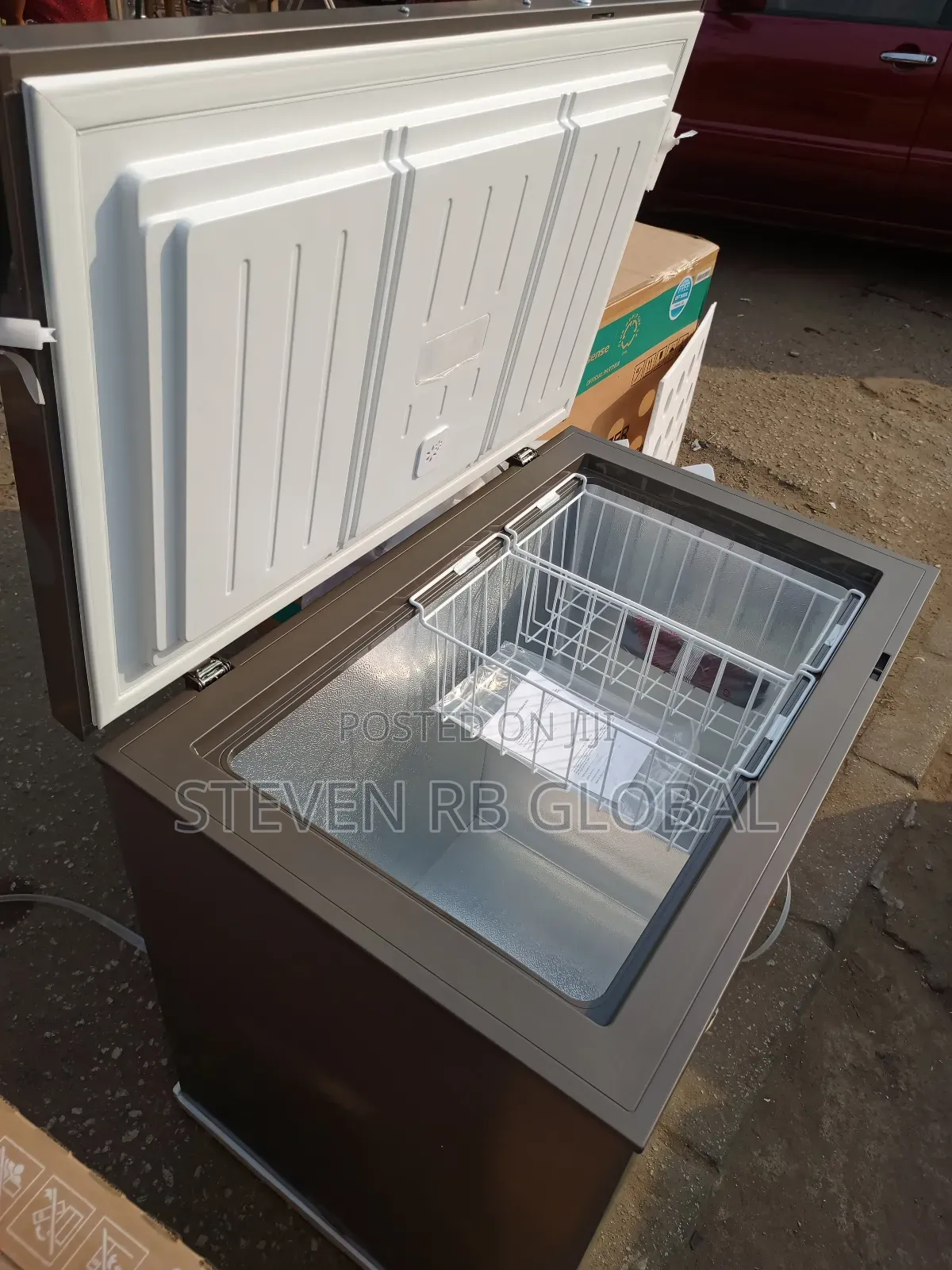 Hisense 217 Liters Chest Freezer | His FRZ 370sh