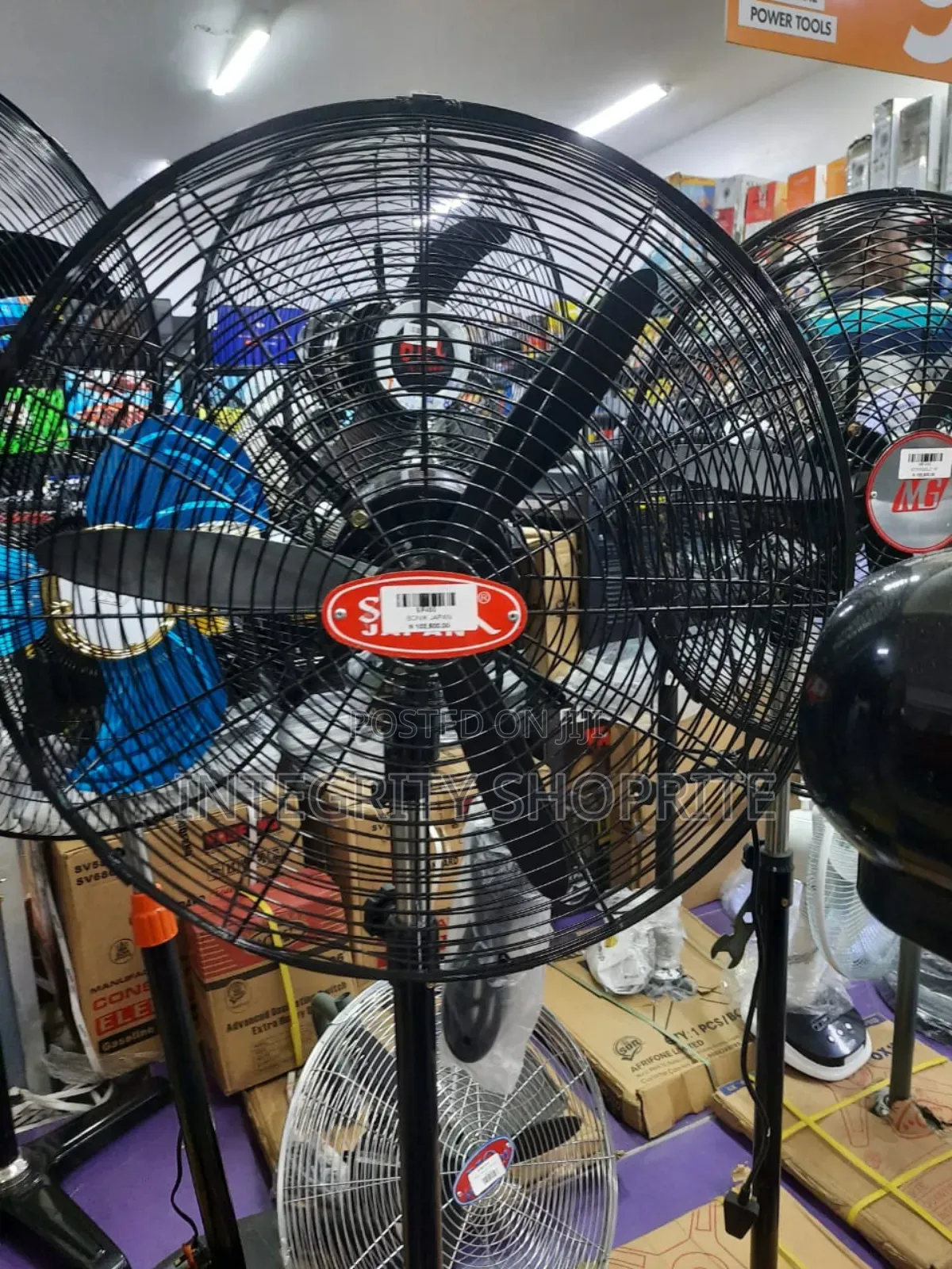 Sonik 18inh Standing Fan