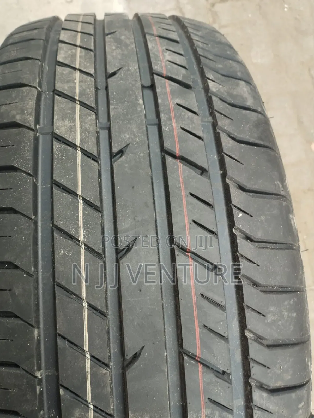 265 50 R22 Bearway Brandnew
