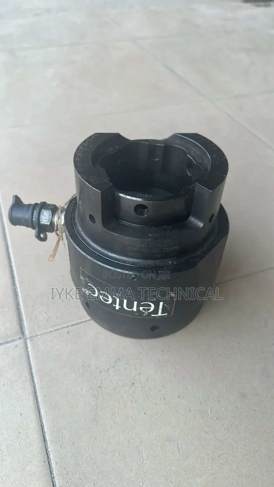 M105 Hydraulic Bolt Tensioner / Tensioning Jack