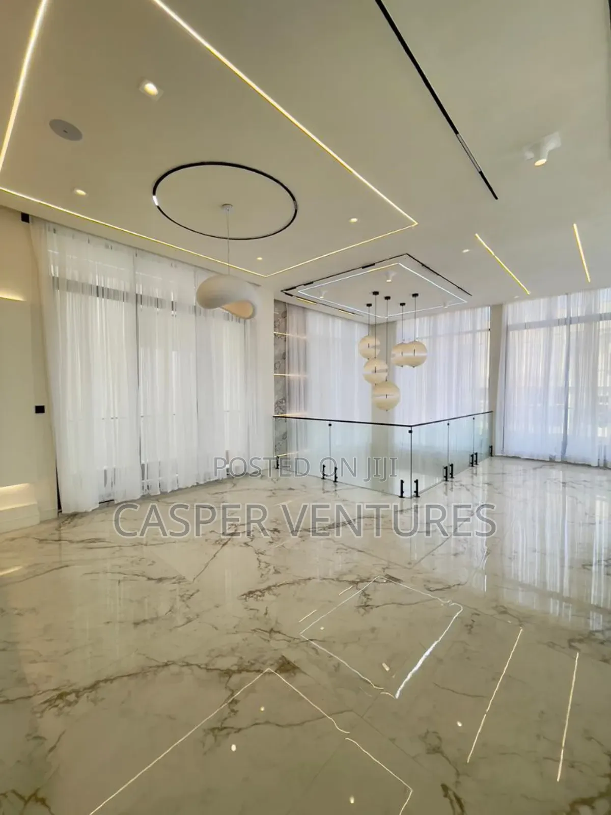 5bdrm Duplex in Admiralty Way, Lekki Phase 1 for sale