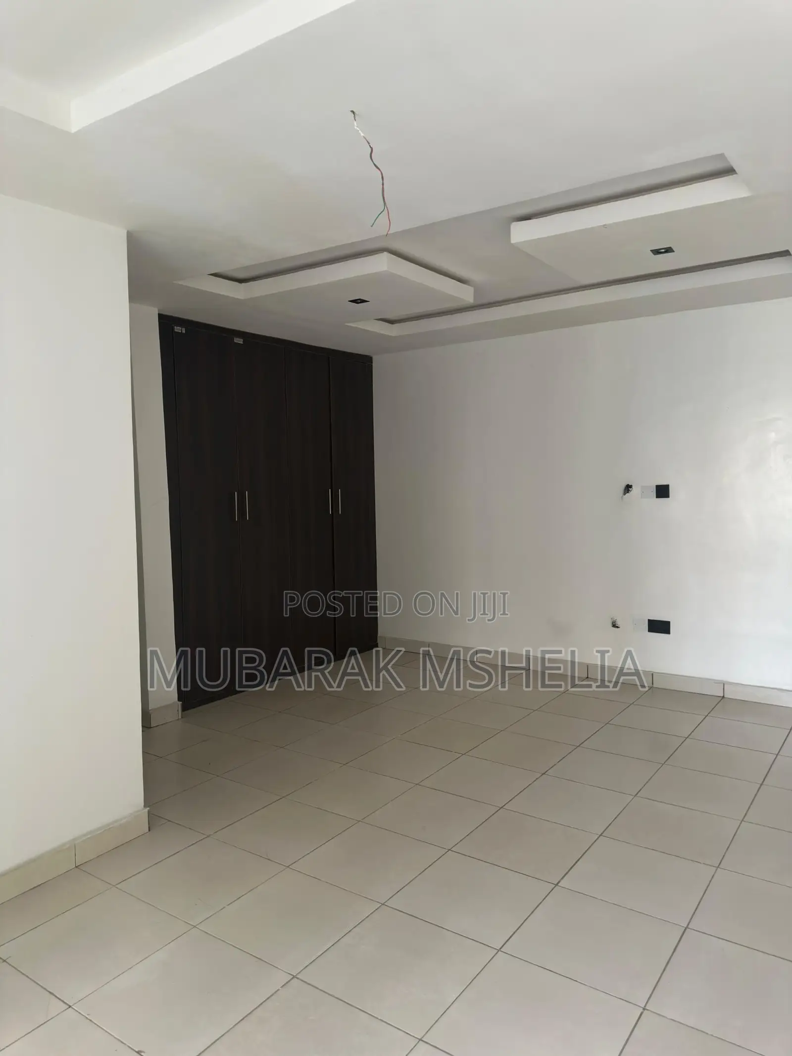 5bdrm Duplex in Apo District for sale