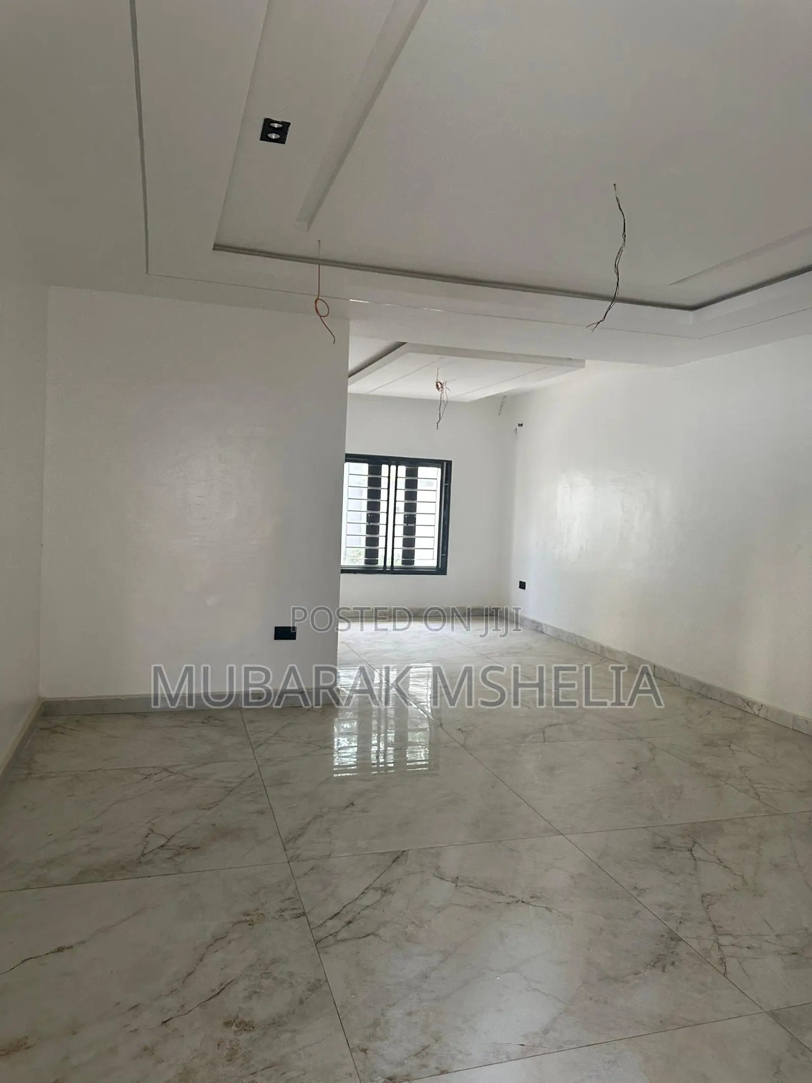5bdrm Duplex in Apo District for sale