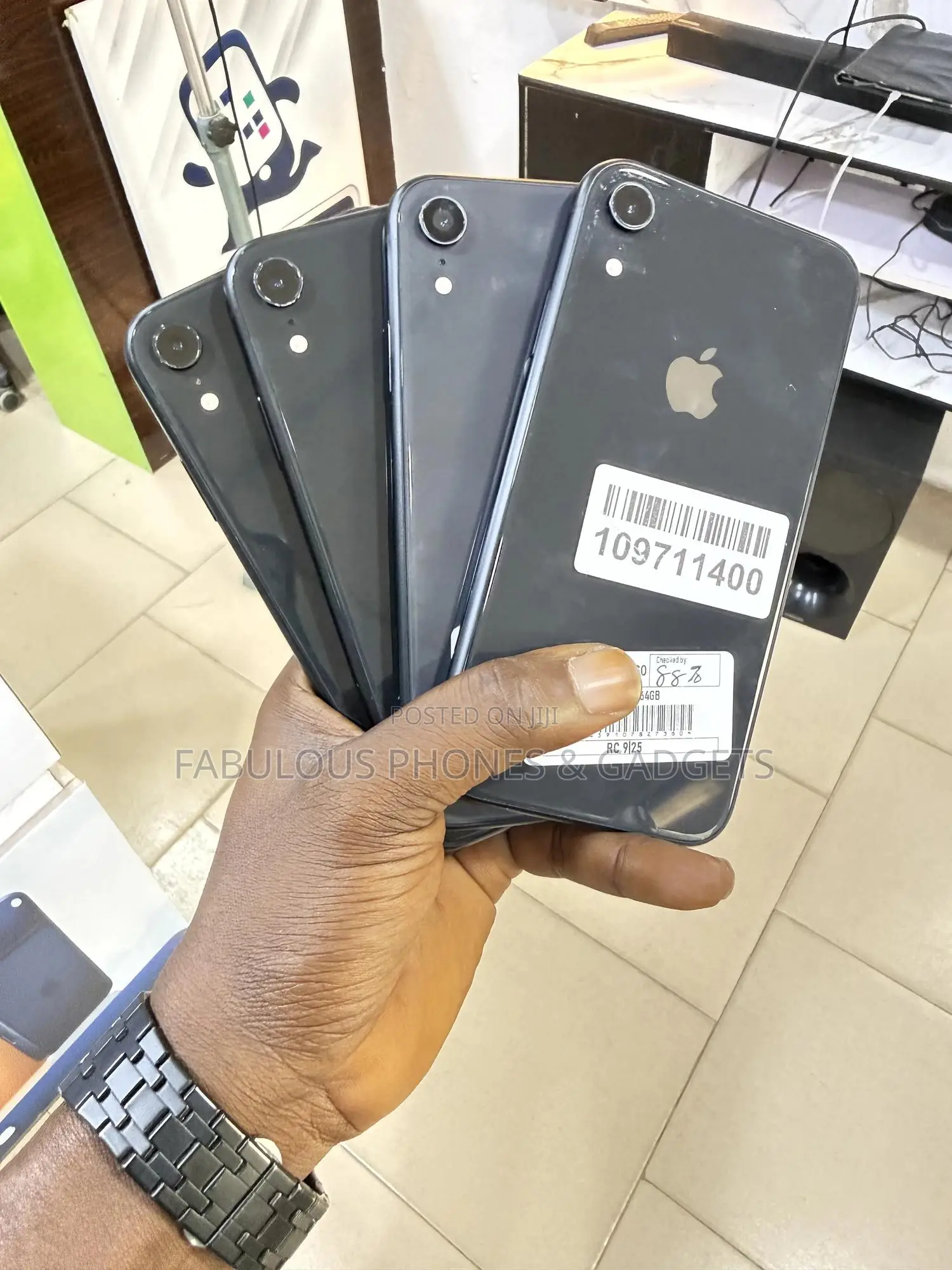 Apple iPhone XR 64 GB Black