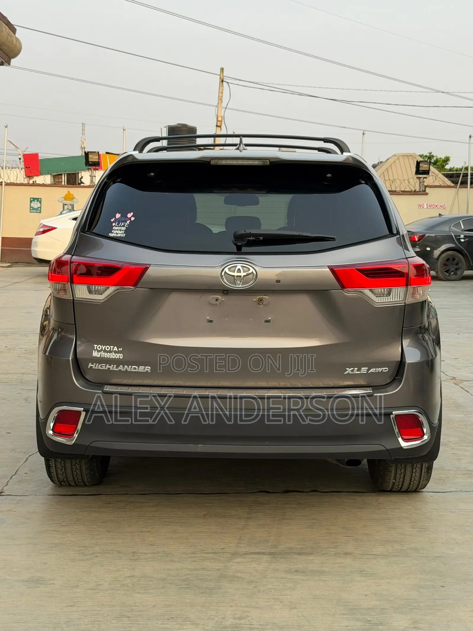 Toyota Highlander XLE V6 4x4 (3.5L 6cyl 6A) 2016 Gray