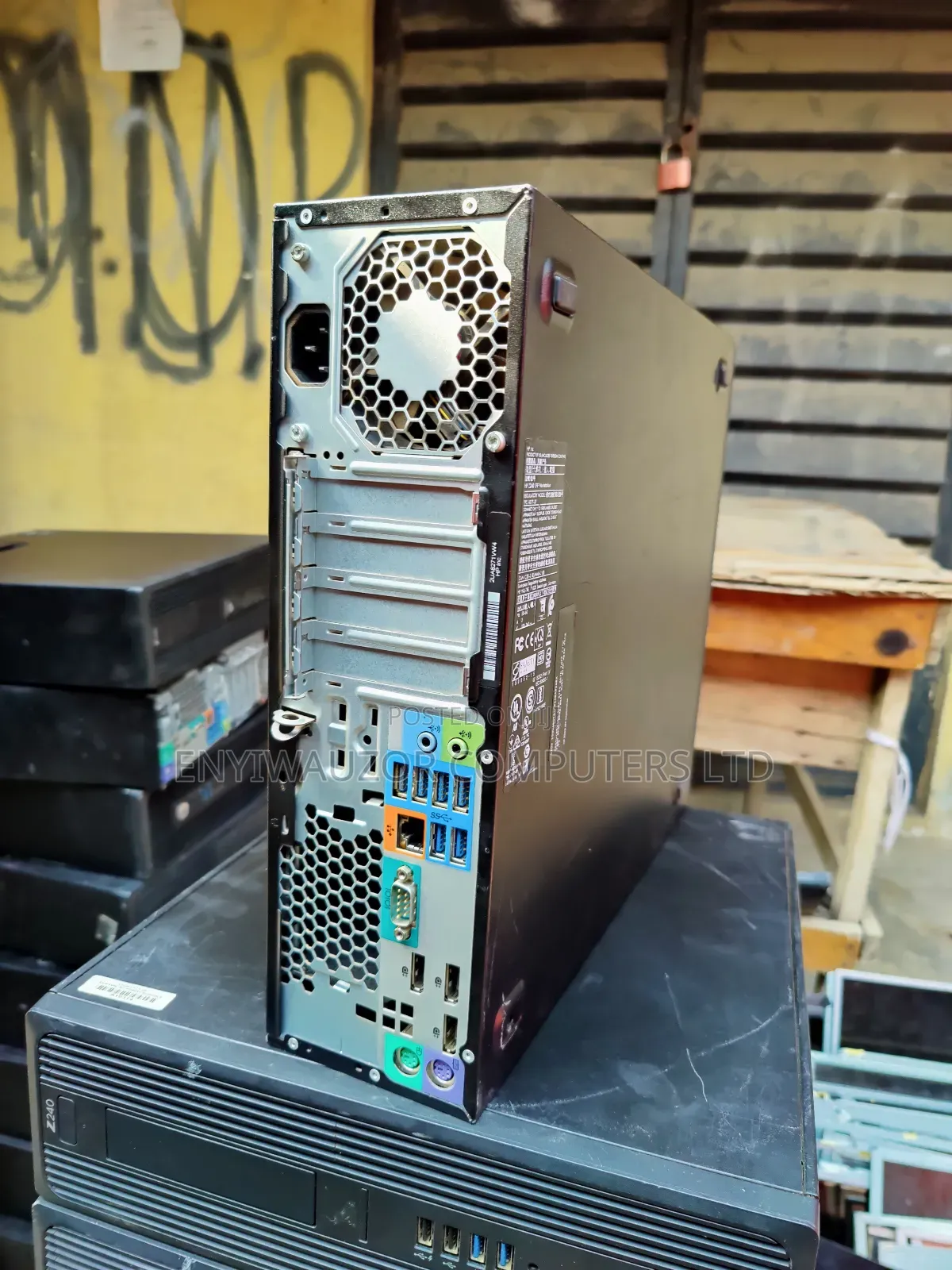 Desktop Computer HP Z240 4GB Intel Core I5 HDD 500GB