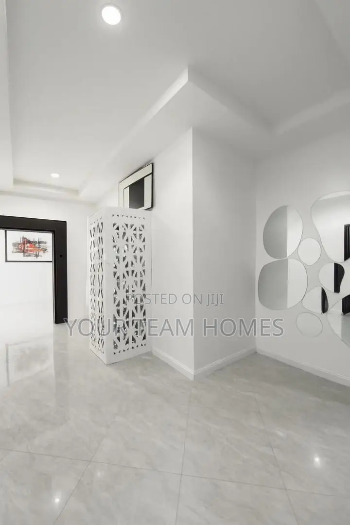 Furnished 3bdrm Apartment in Wuse 2 for rent