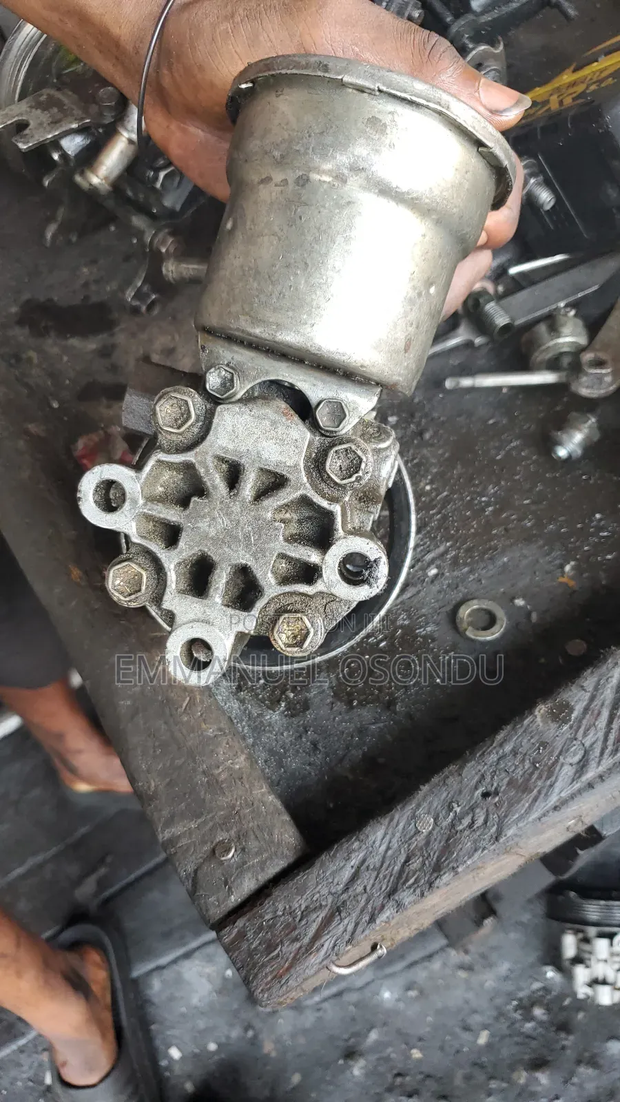Toyota Hillux Steering Pump 2005 to 2010