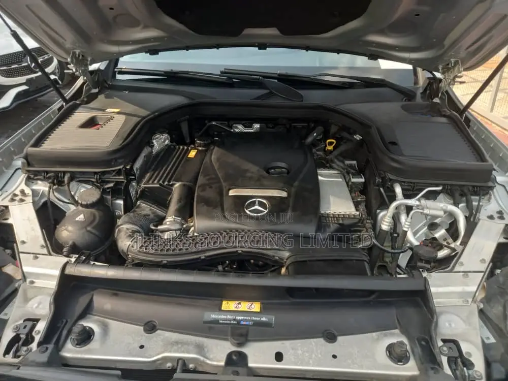 Mercedes-Benz GLC-Class 2016 Silver