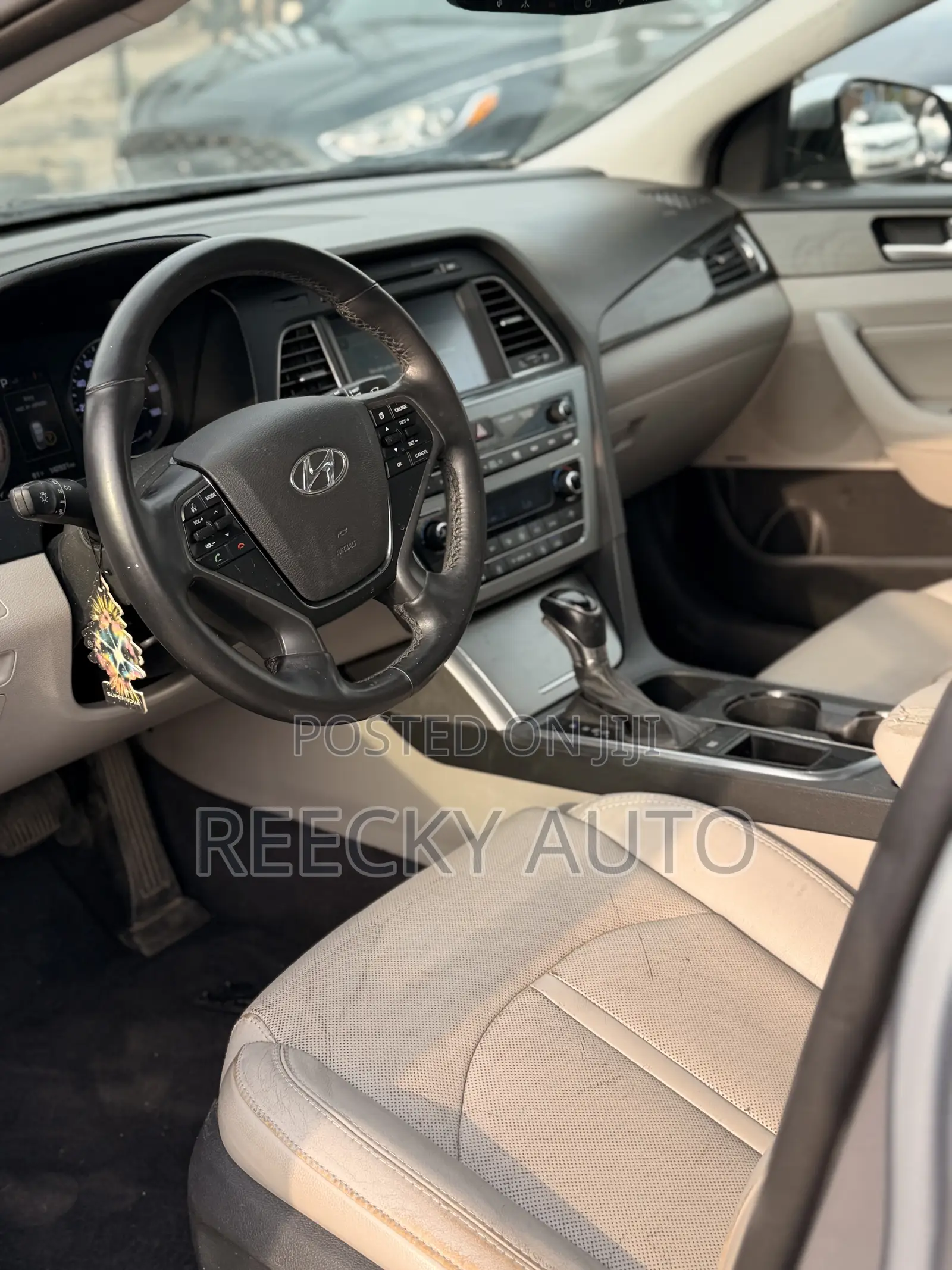 Hyundai Sonata Limited Sedan FWD (2.4L 4cyl 6A) 2016 Silver