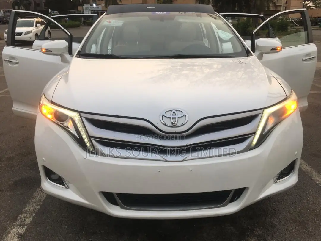 Toyota Venza Limited 4dr Wagon AWD (3.5L 6cyl 6A) 2015 White