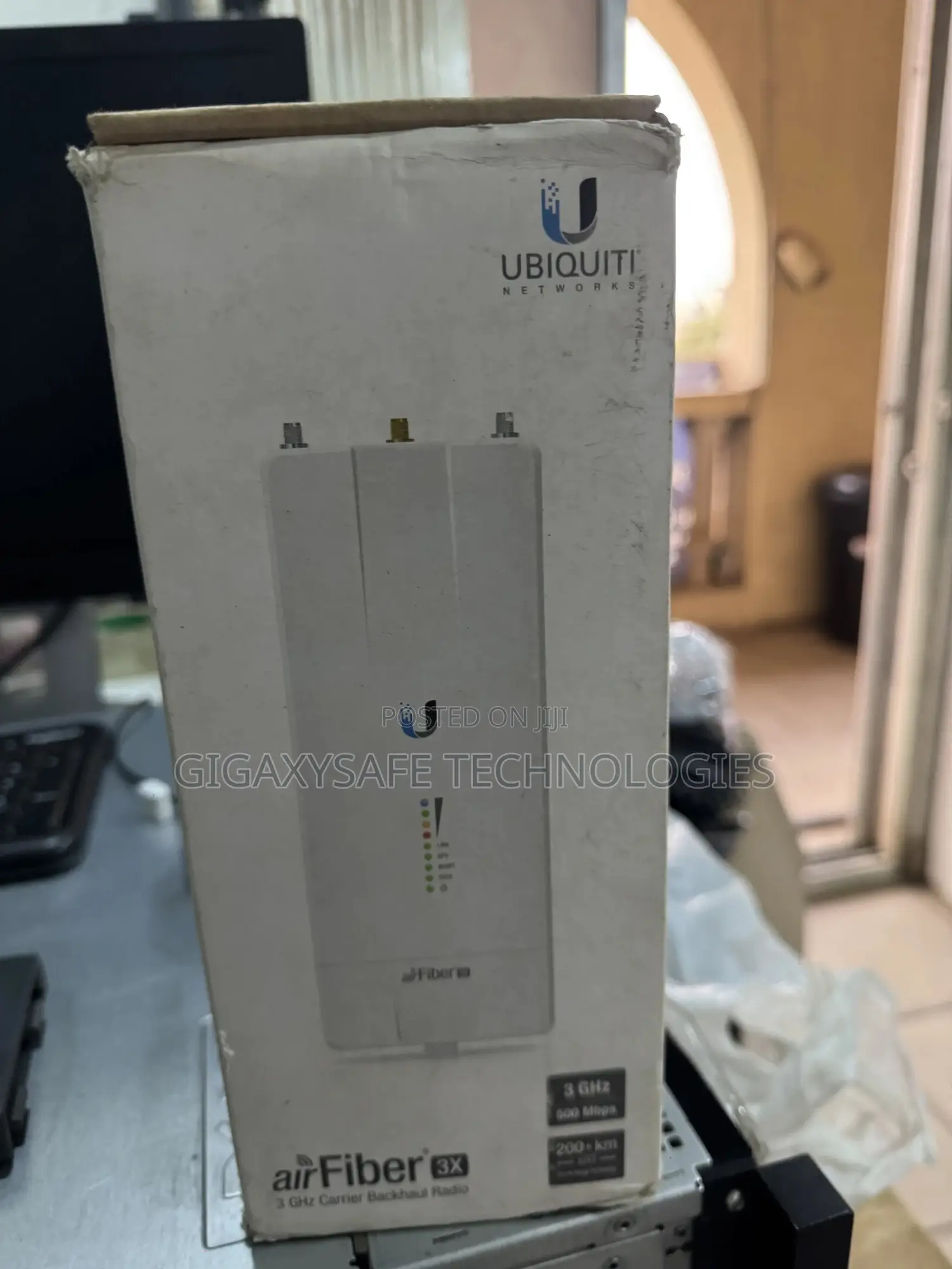 Ubiquiti Airfiber 3x – Carrier Backhaul Radio