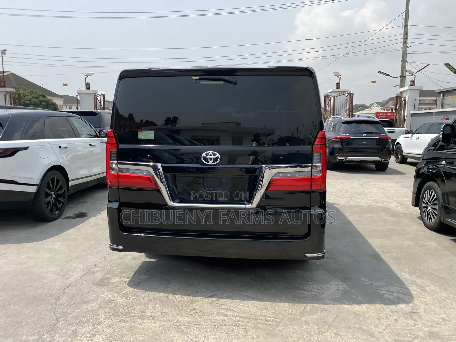Toyota Granvia 2020 Black