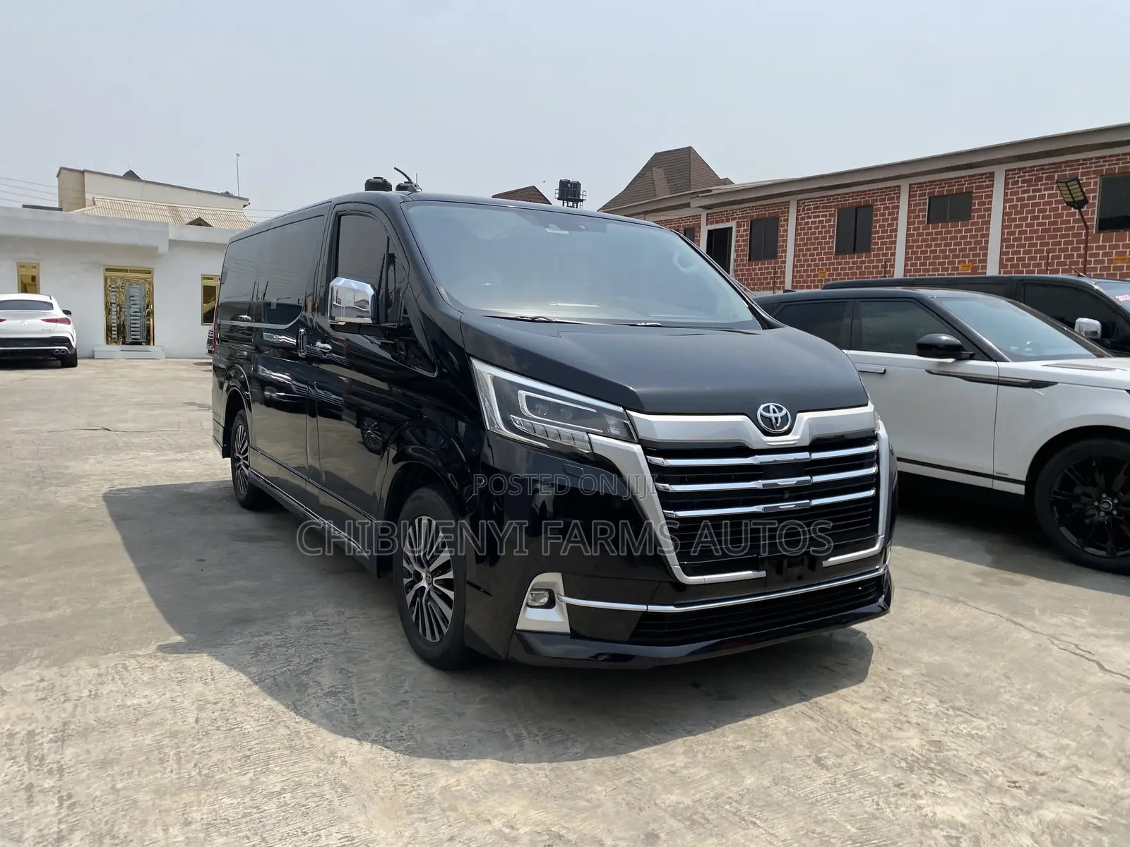 Toyota Granvia 2020 Black