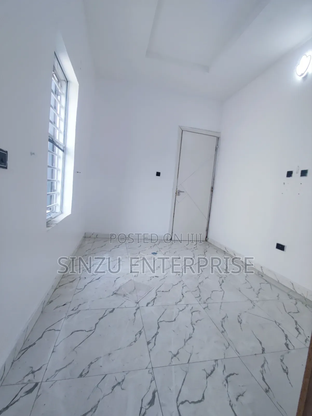 Studio Apartment in Orchid, Chevron for rent