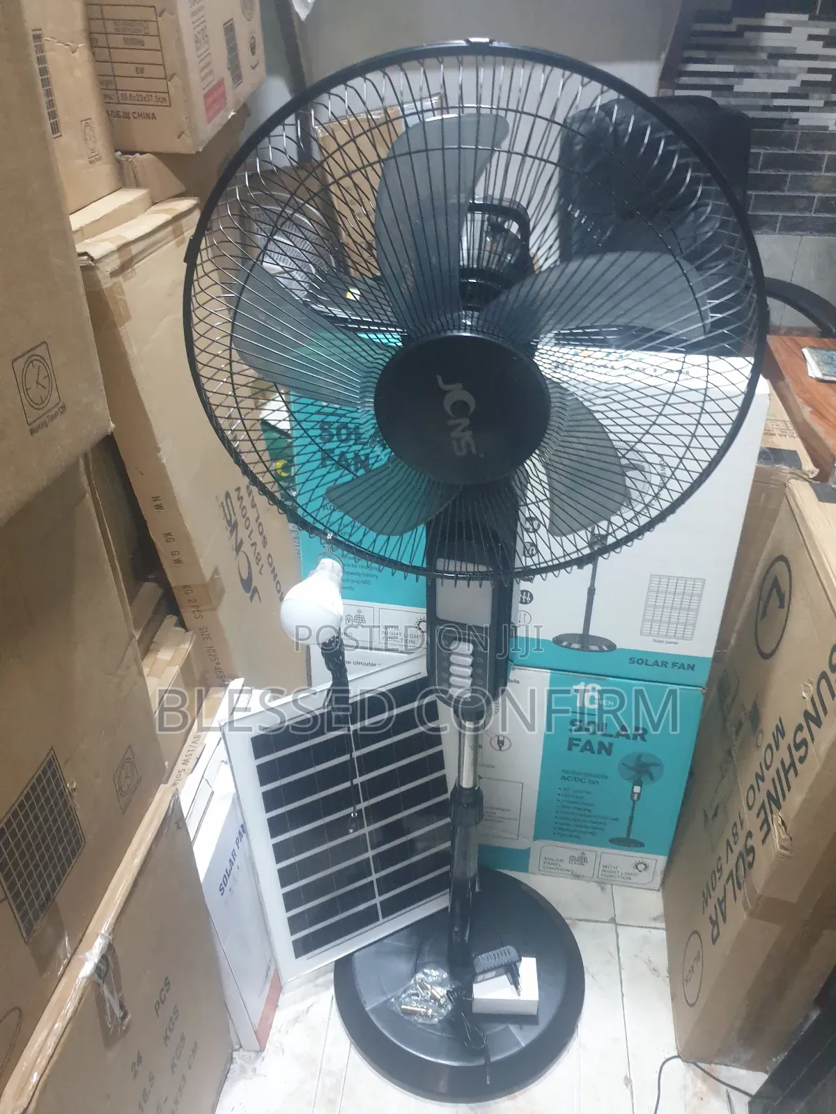 16" Solar Rechargeable Standing Fan JCNS