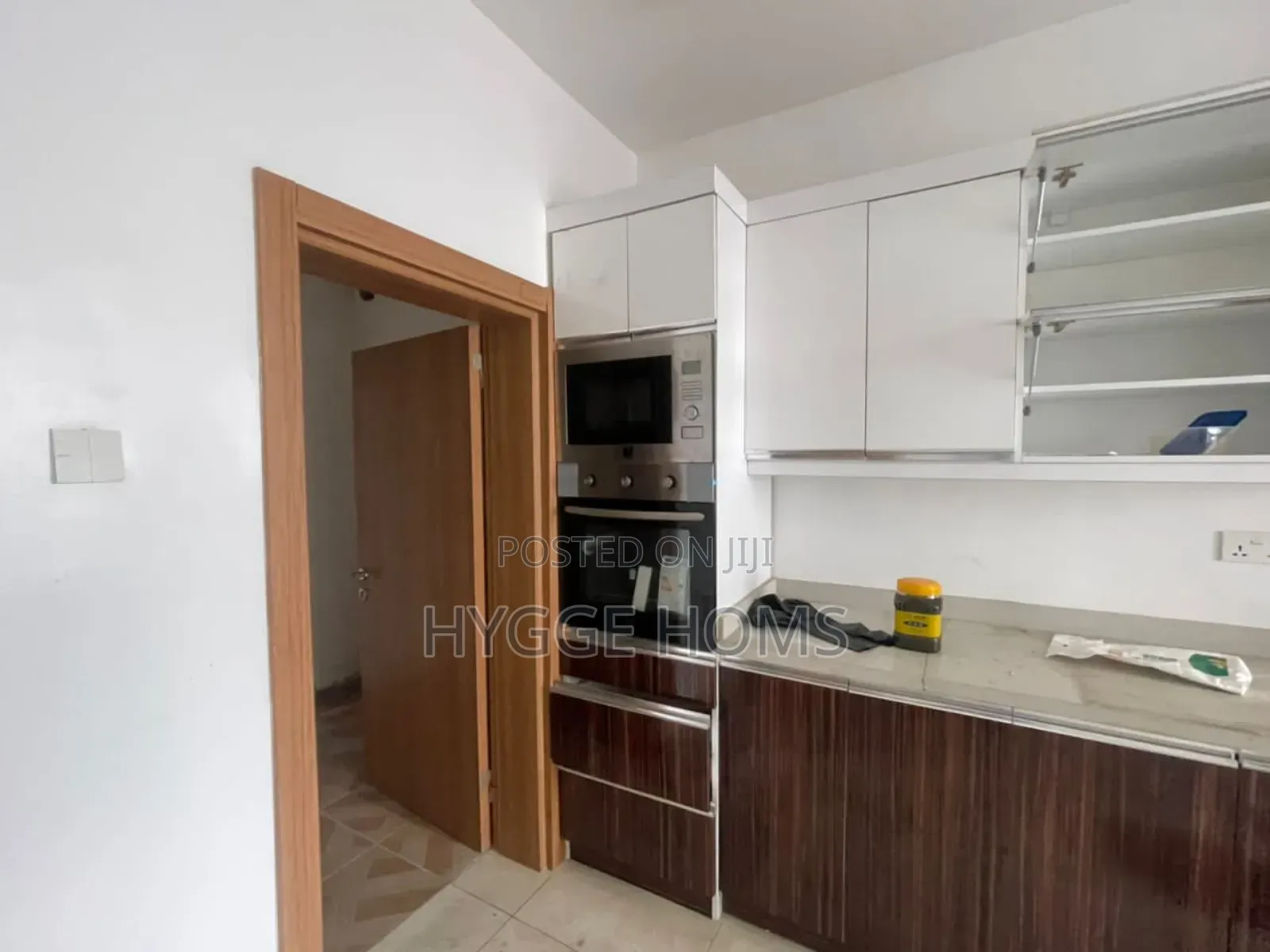 4bdrm Townhouse / Terrace in Banana Island Estate for rent