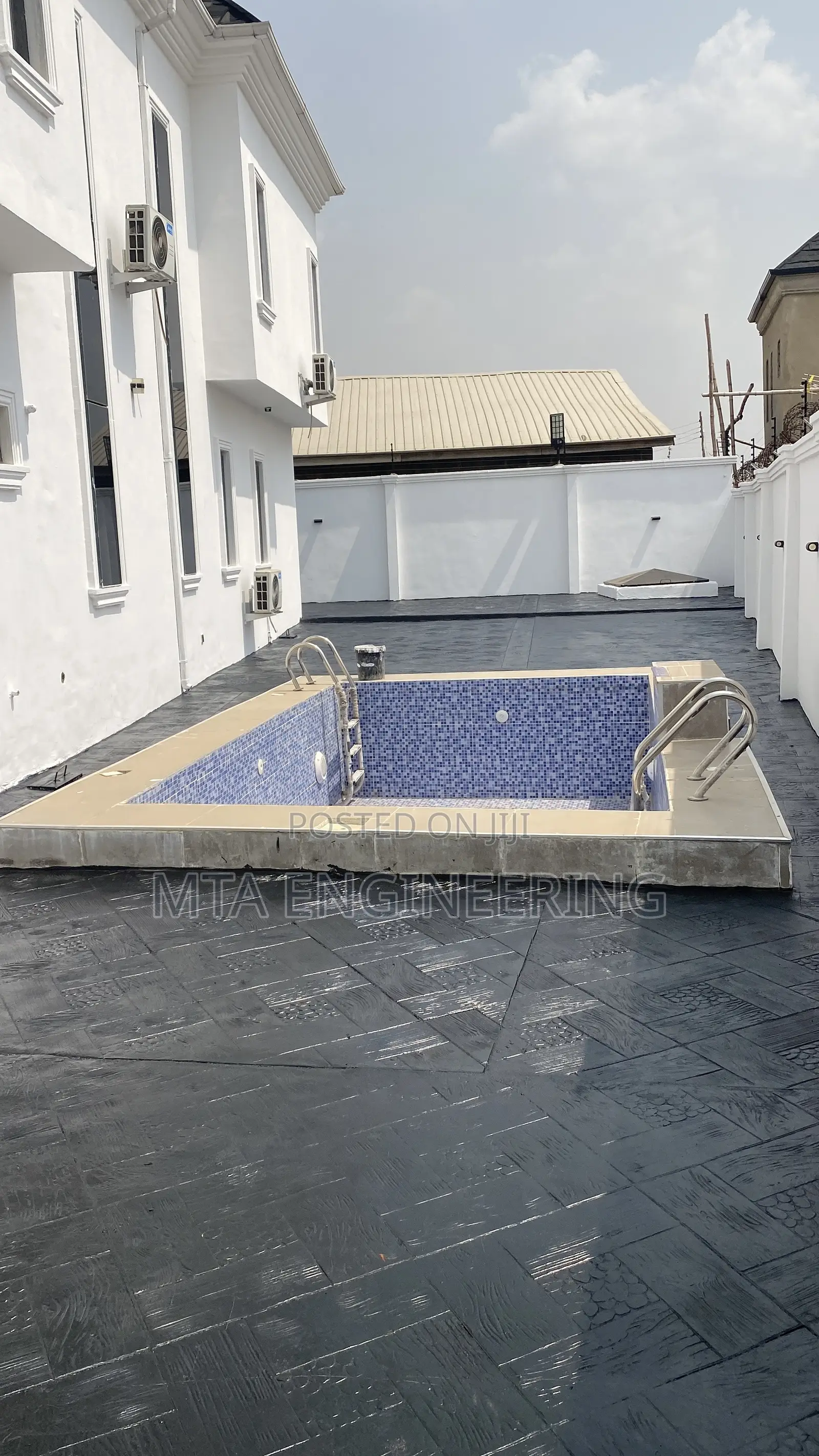 Stamping Swimming Pool