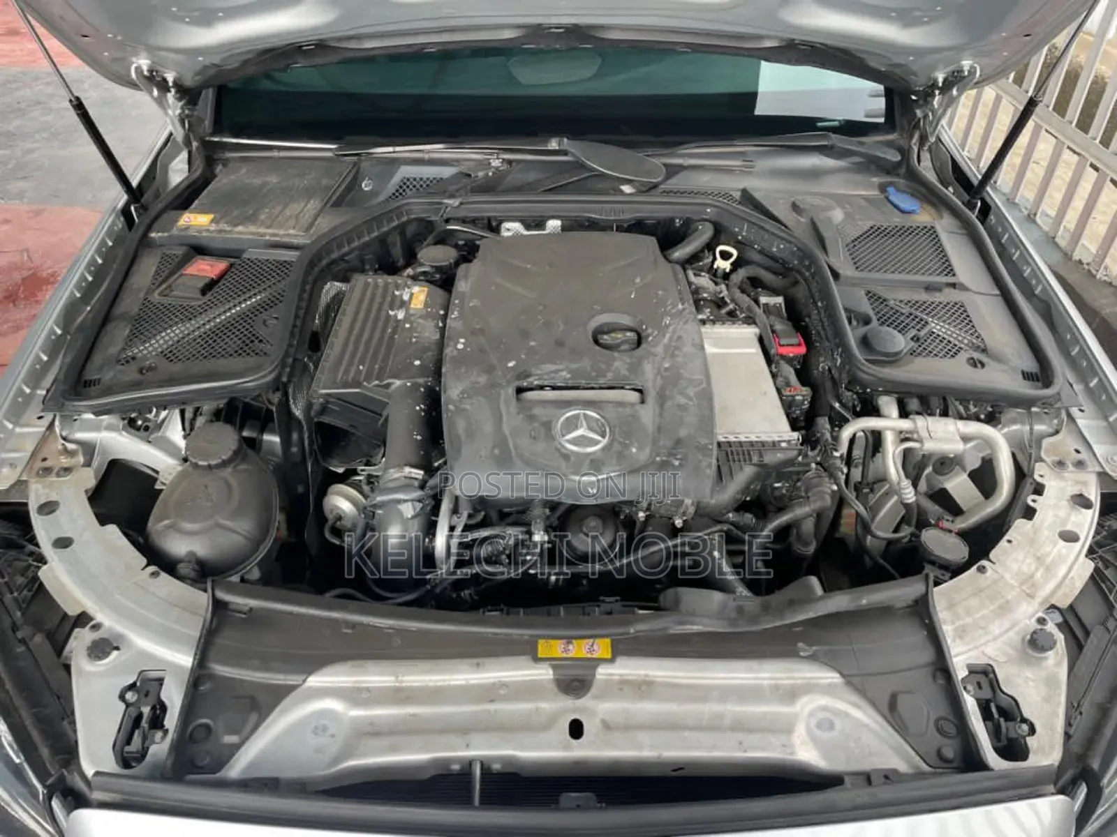 Mercedes-Benz C300 Sport 4dr AWD 4Matic Sedan (2.0L 4cyl 7A) 2015