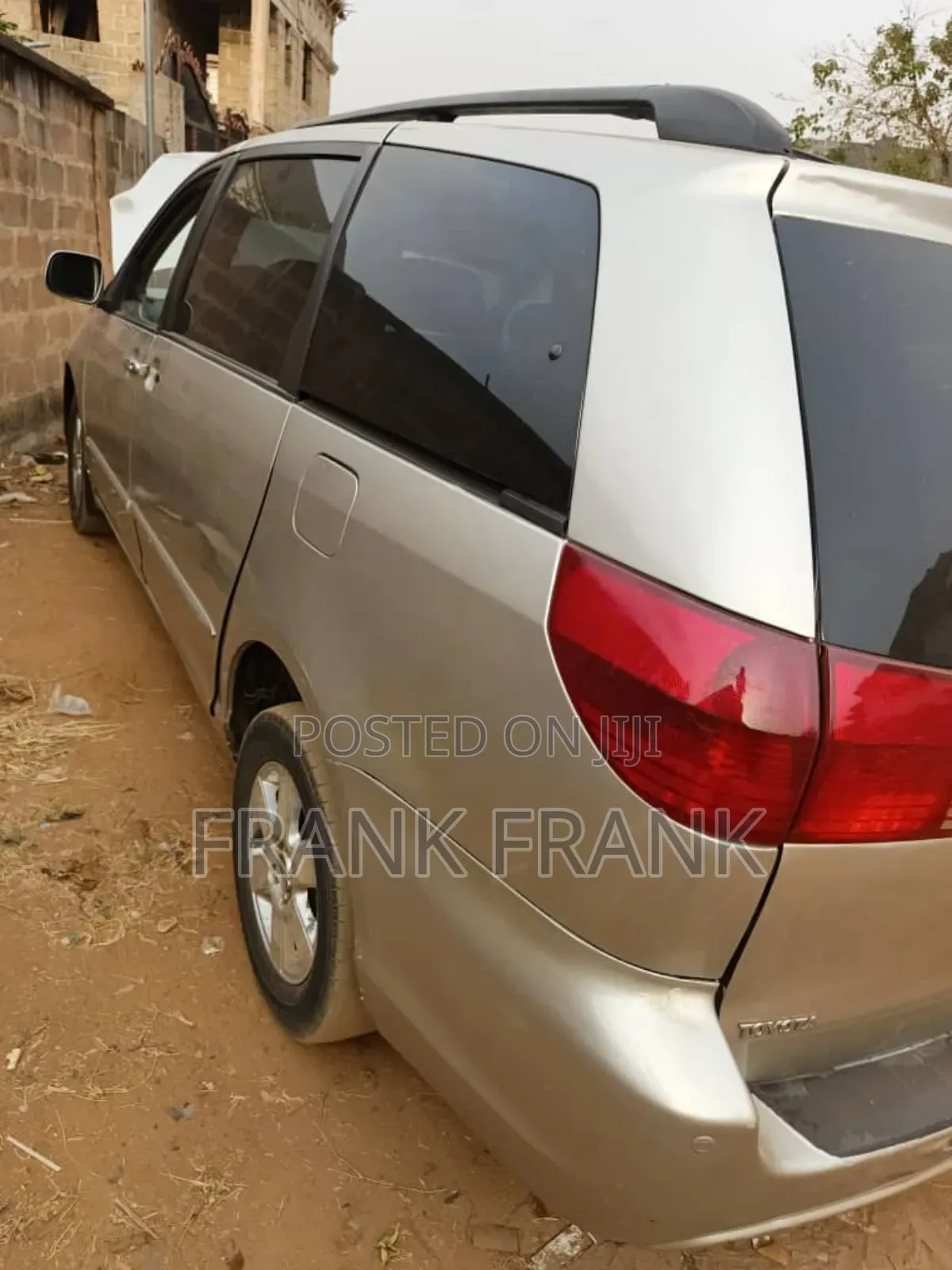 Toyota Sienna 2005 Silver
