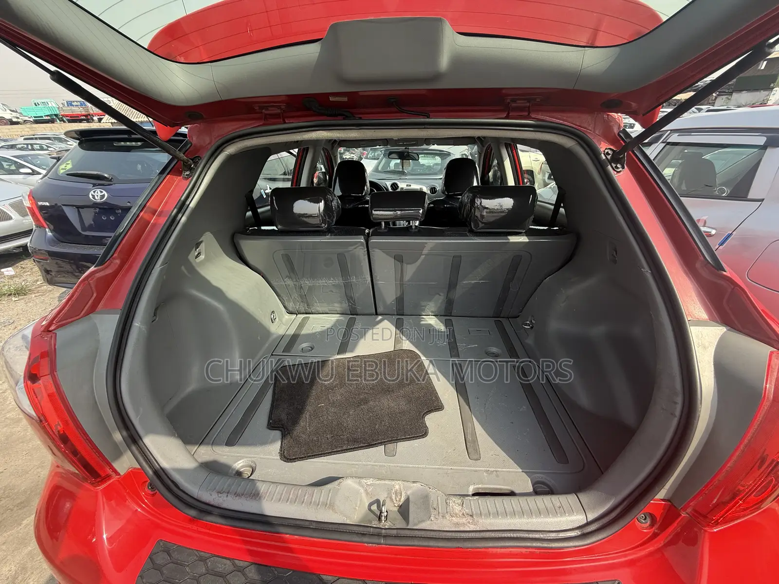Toyota Matrix S Hatchback AWD (2.4L 4cyl 4A) 2010 Red