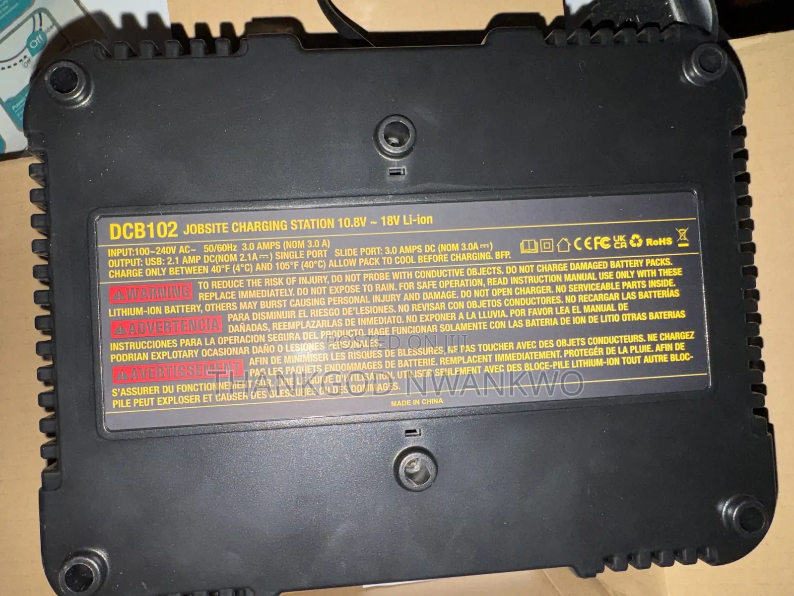 Dewalt Dual Battery Charger 220v