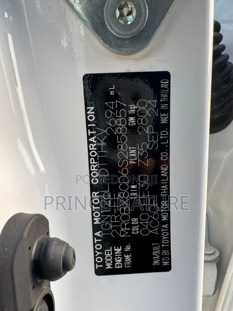 New Toyota Hilux 2024 White