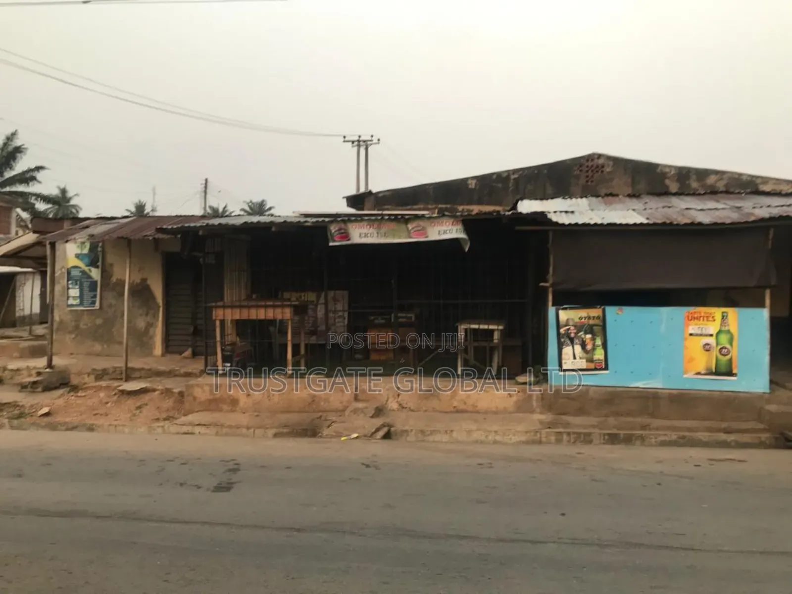 15bdrm Bungalow in Ibadan for sale