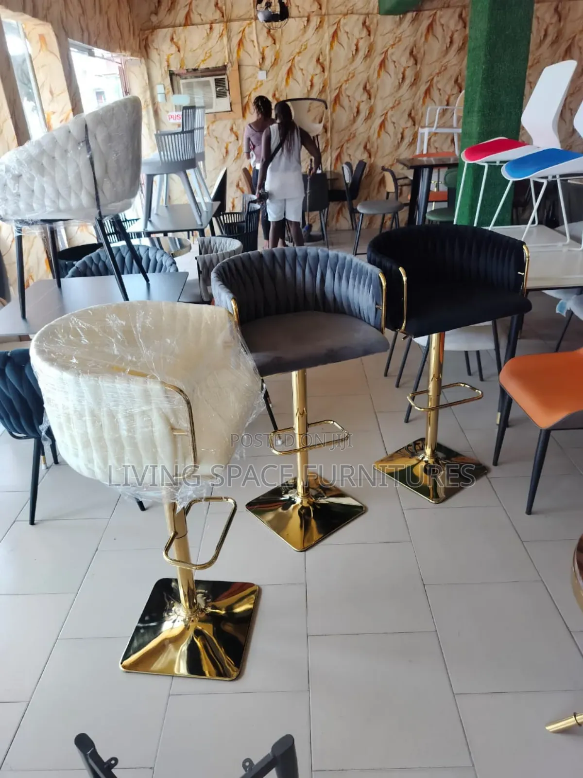 Rotating Adjustable Bar Stools