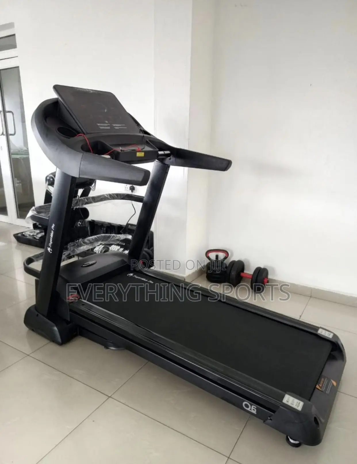 Supermax Treadmill