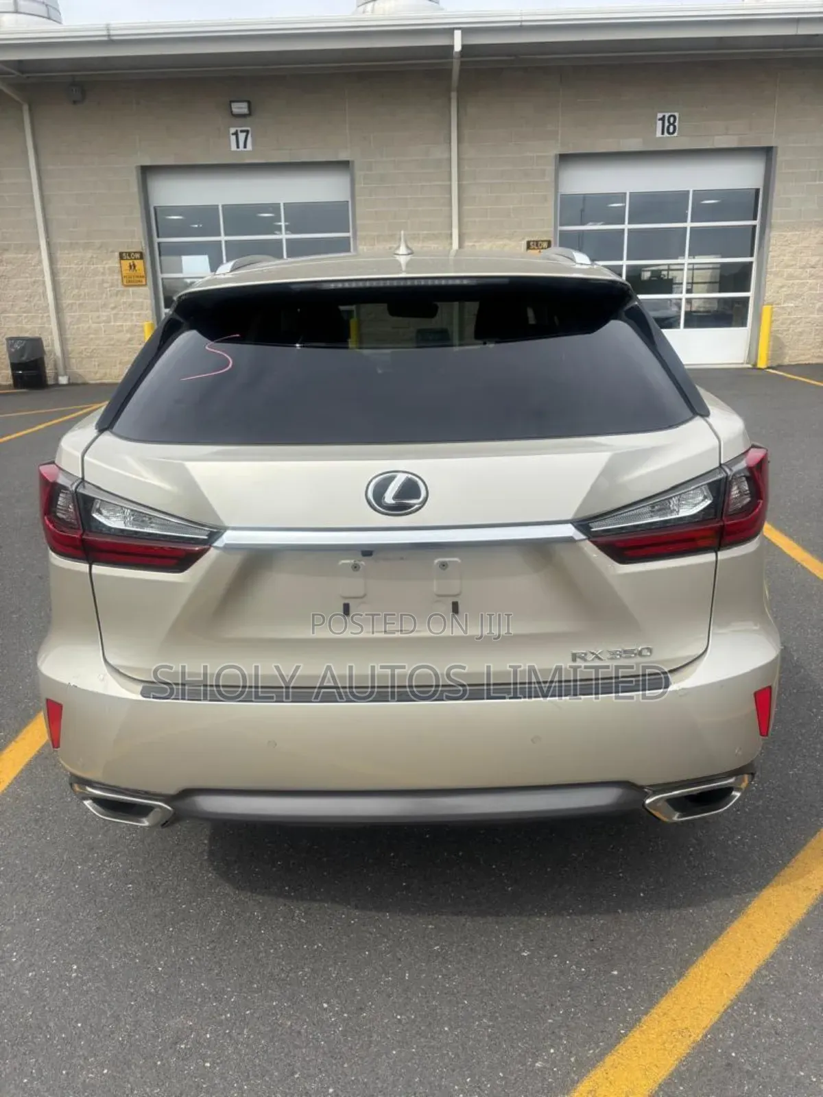Lexus RX 350 AWD 2017 Gold