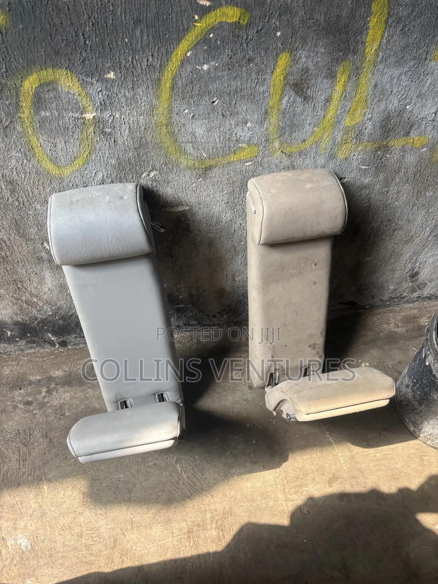 Small Middle Seat Toyota Highlander 2008-12 Available Leather
