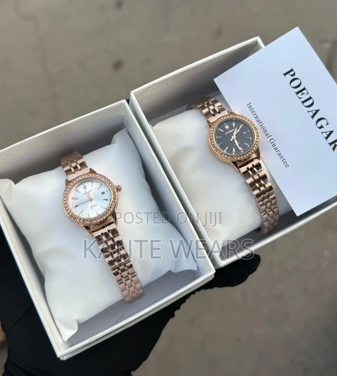 Poedagar Feminie Chain