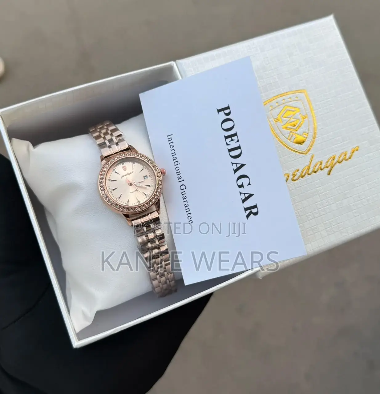 Poedagar Feminie Chain