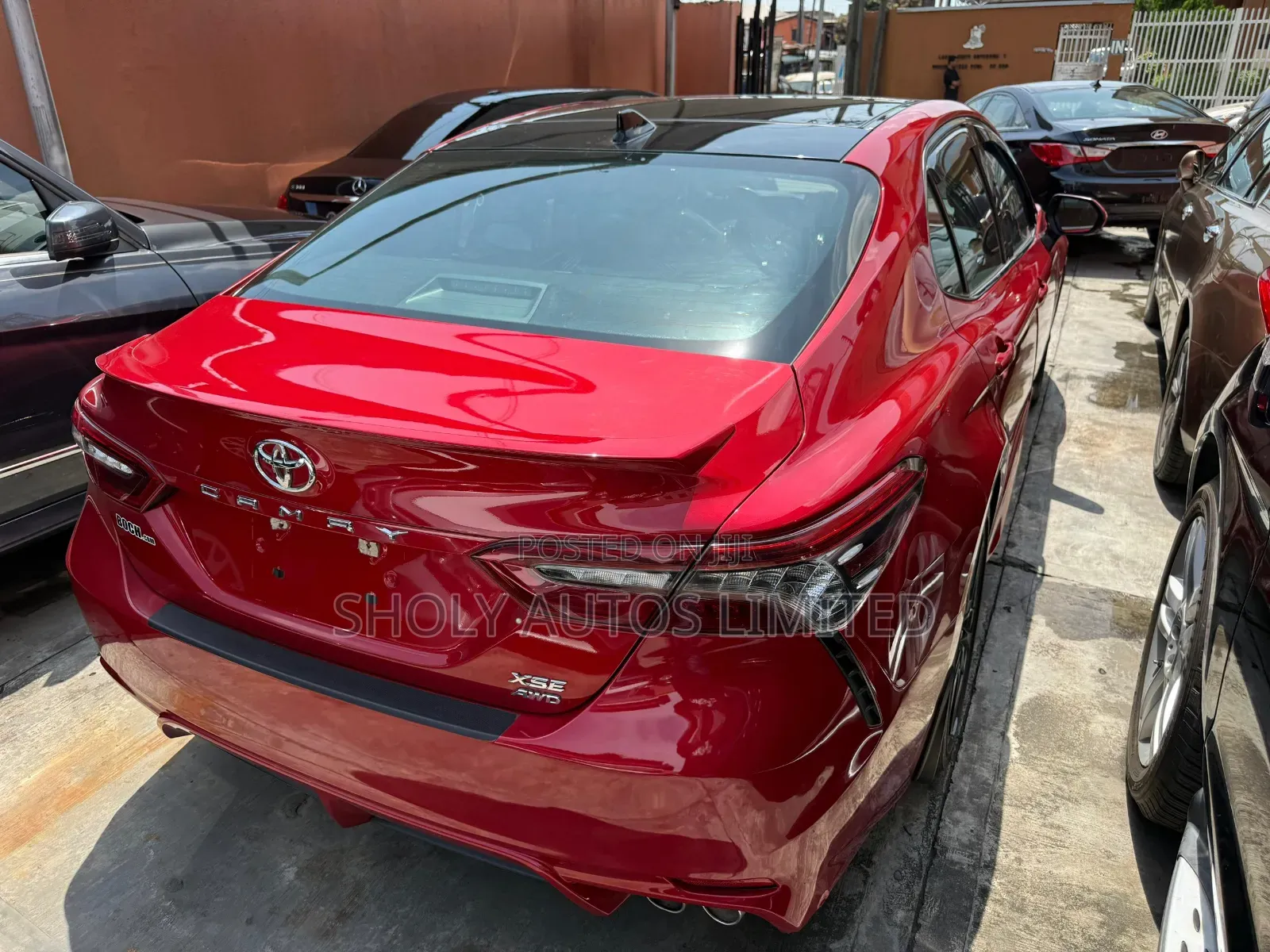 Toyota Camry XSE 2022 Red