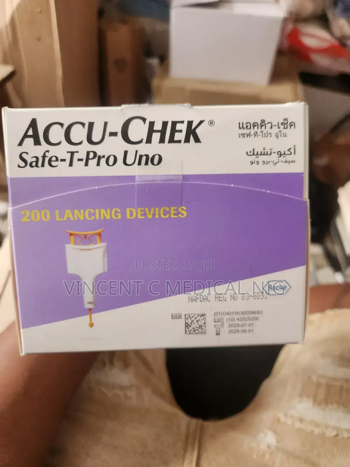 Accu-Chek Safe-T-Pro Uno by 200