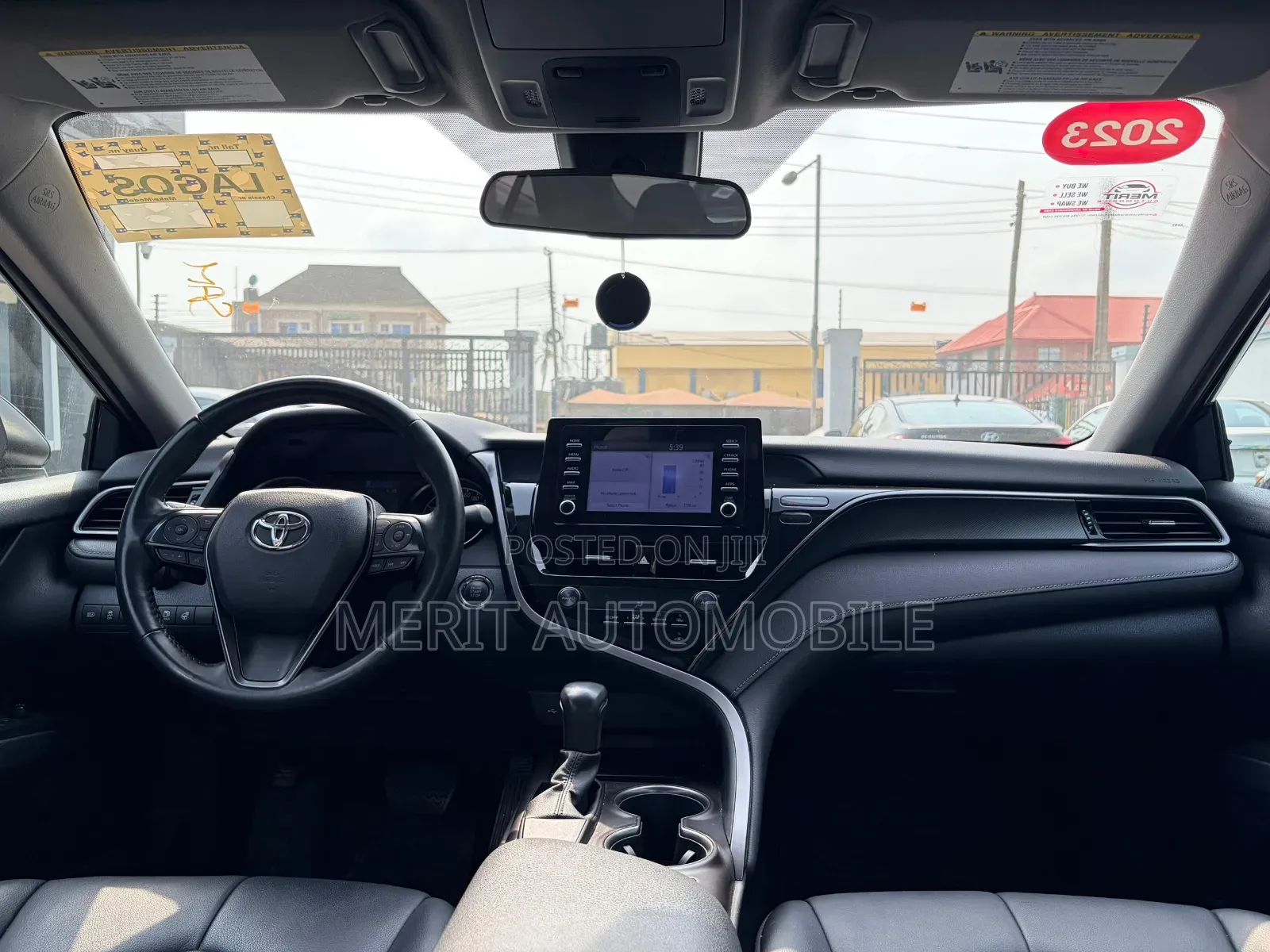 Toyota Camry SE 2023 Black