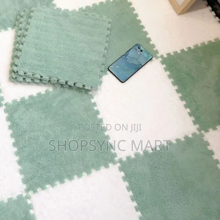 Pet-Friendly Washable Carpet Tiles Set