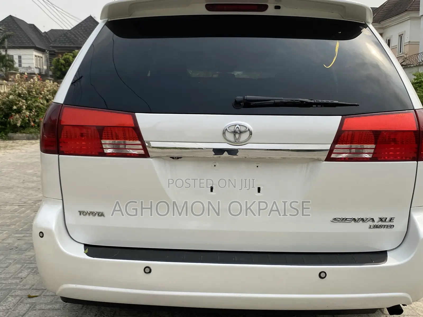 Toyota Sienna XLE Limited 2005 White