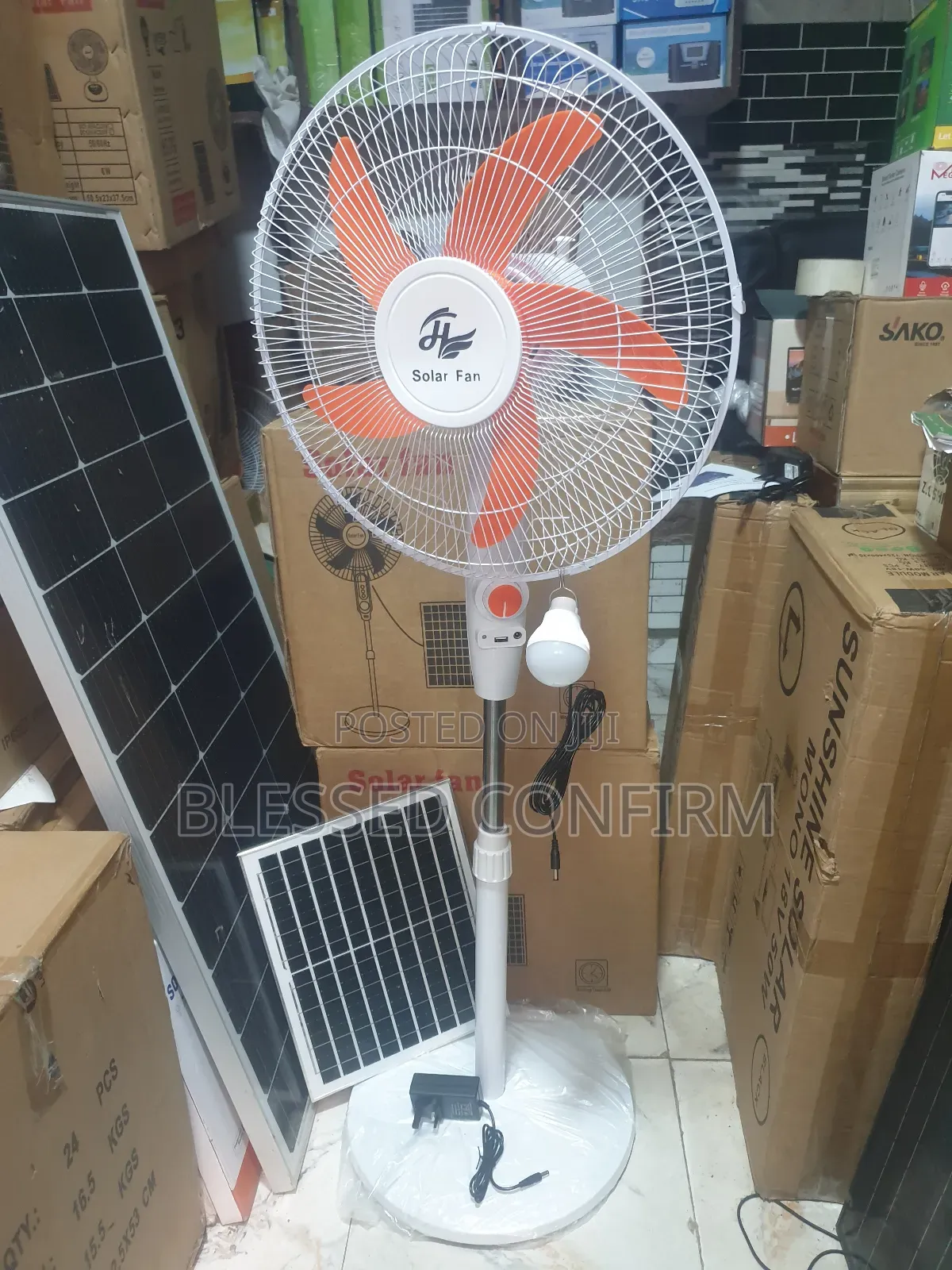 16" Inches Solar Ac/Dc Rechargeable Fan With Solar Panel