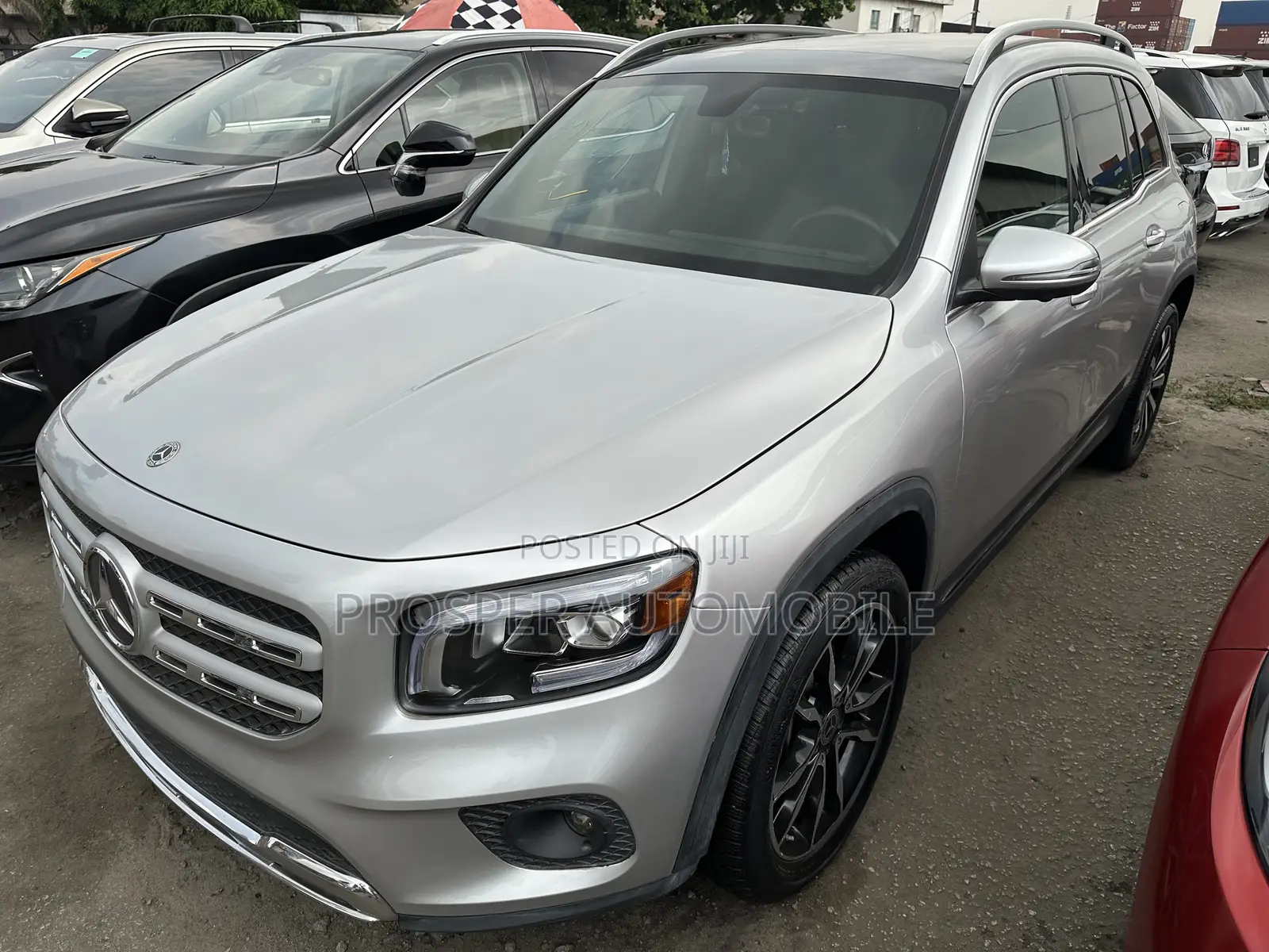 Mercedes-Benz GLB-Class GLB 250 4MATIC 2021 Silver