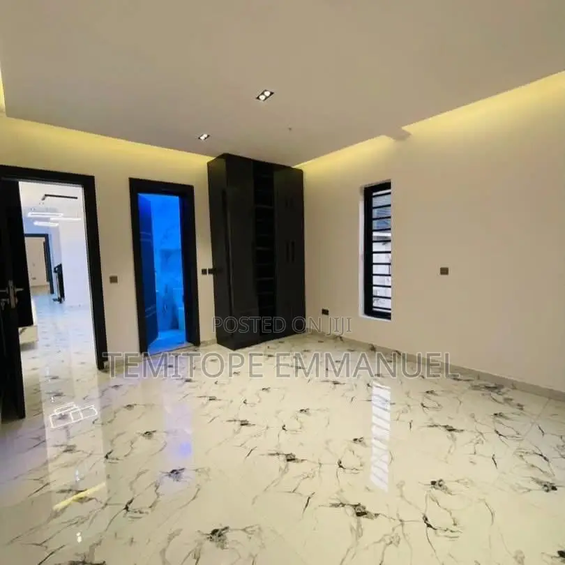 Furnished 5bdrm Duplex in Adeniyi Jones Ikeja for sale
