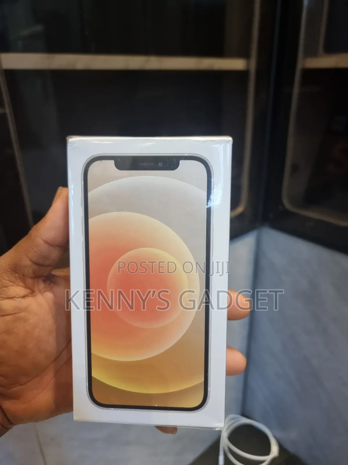 New Apple iPhone 12 128 GB White