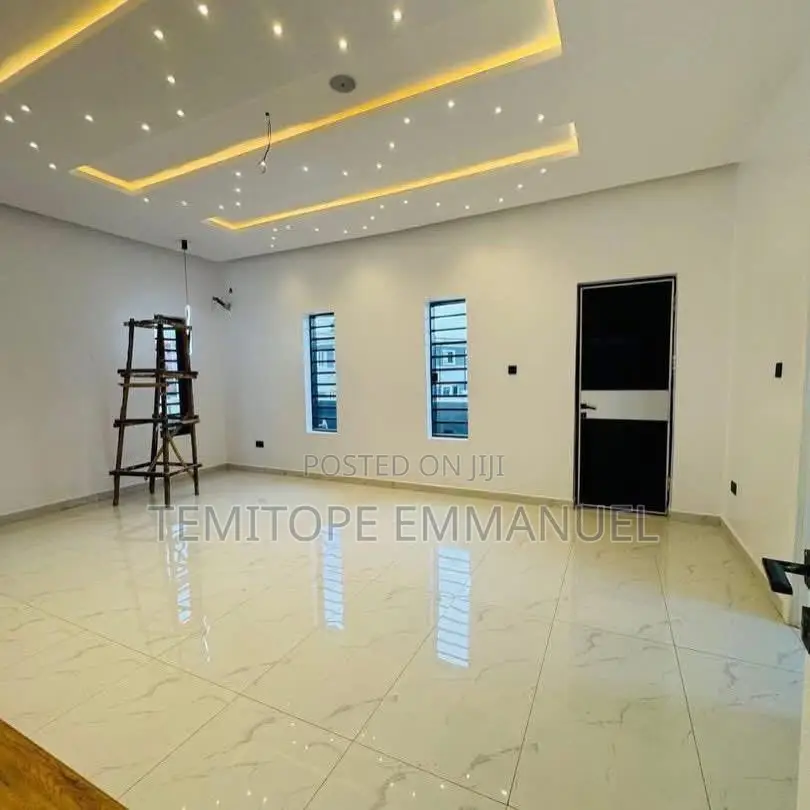 Furnished 4bdrm Duplex in Ogba for sale