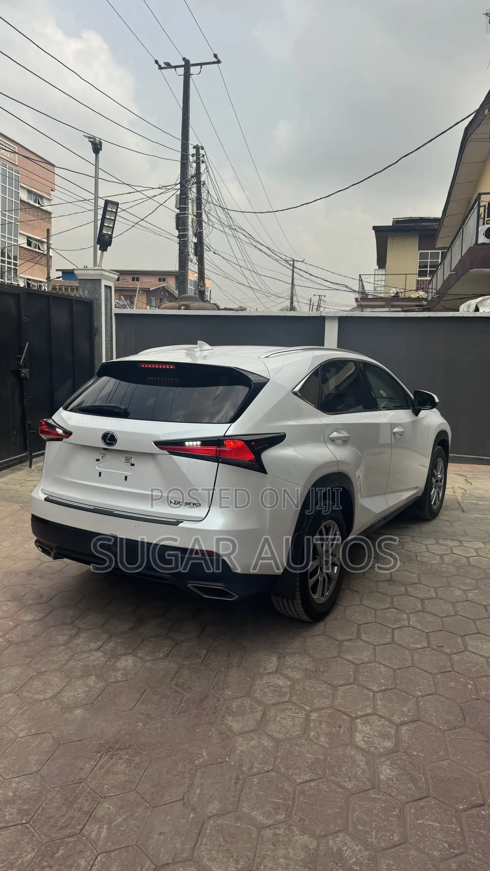 Lexus NX 300 AWD 2018 White