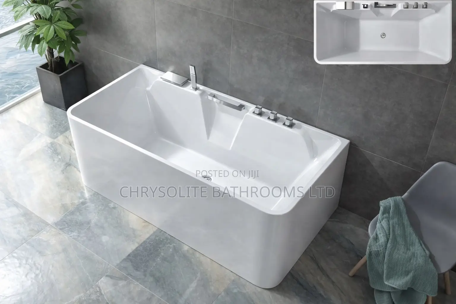 Freestanding Acrylic Bathtub With Inbuilt Mixer