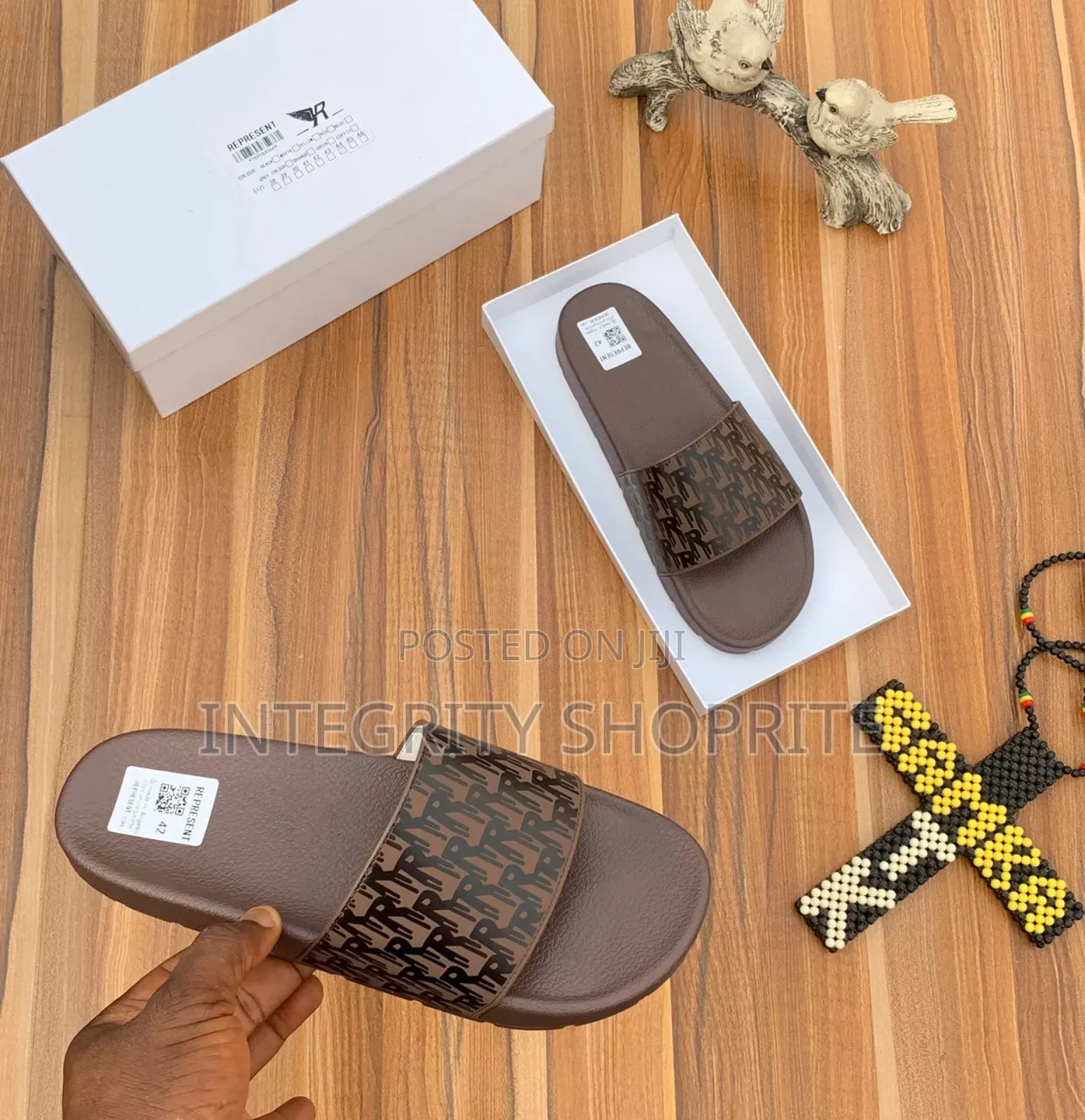 Classic Louise Vuitton Footwears