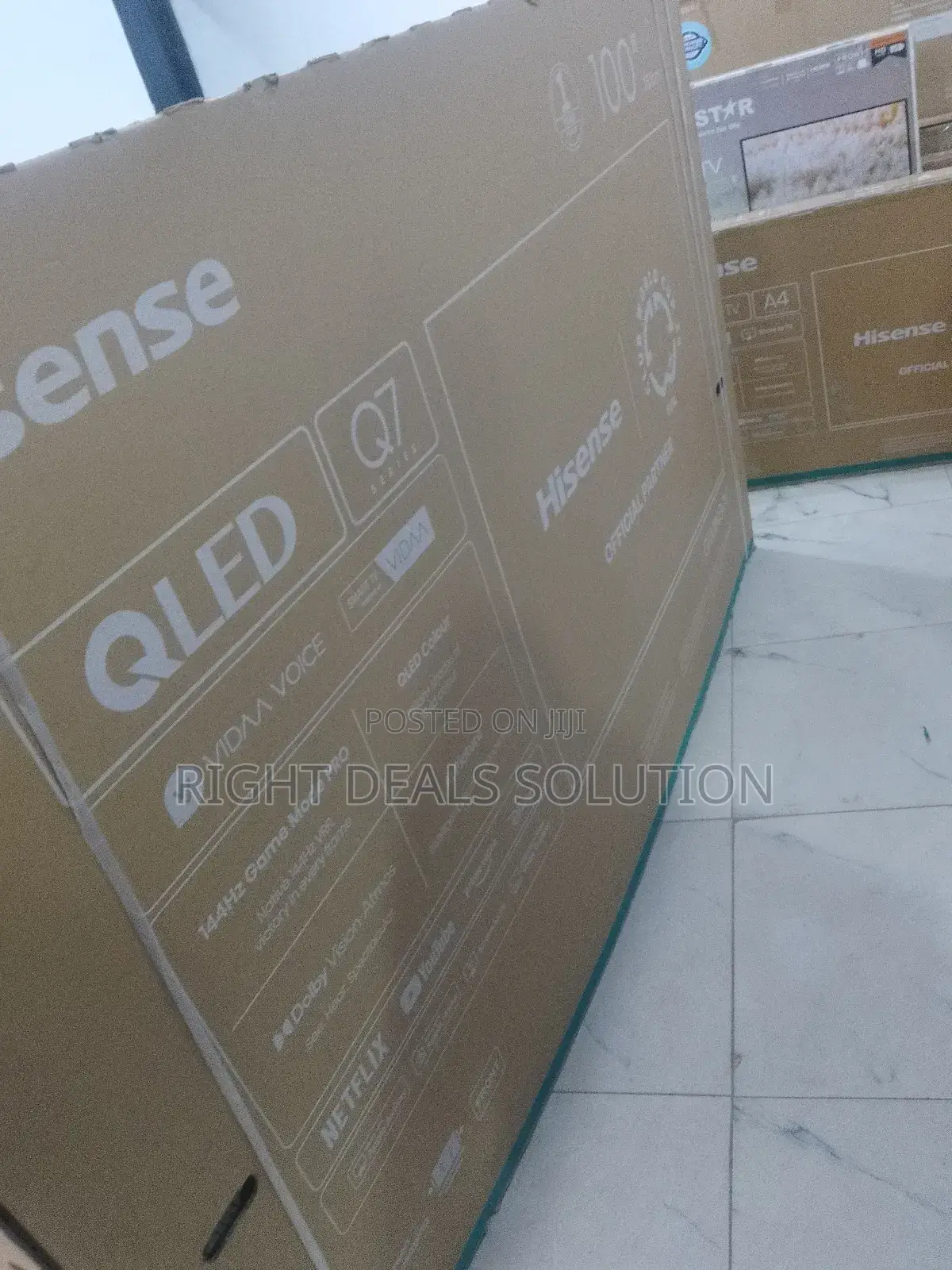 Ultimate Home Theater: Hisense 100-Inch Qled Dolby Vision Giant