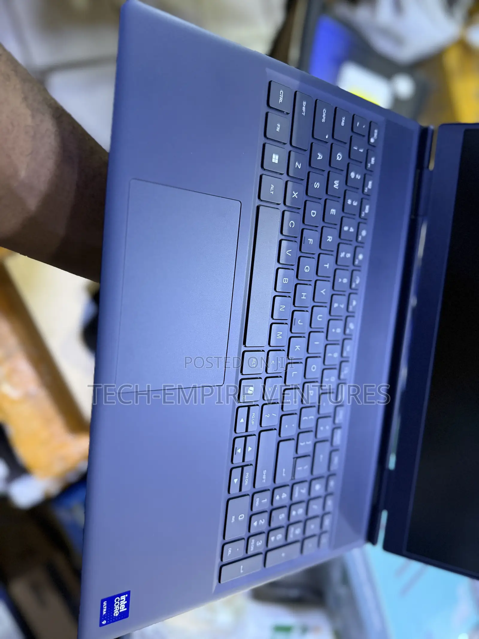 New Laptop Alienware M17x R2 16GB Intel Core 7 SSD 512GB