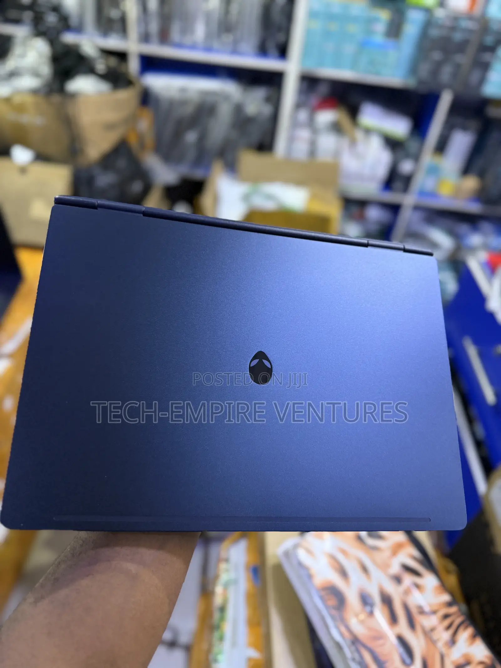 New Laptop Alienware M17x R2 16GB Intel Core 7 SSD 512GB